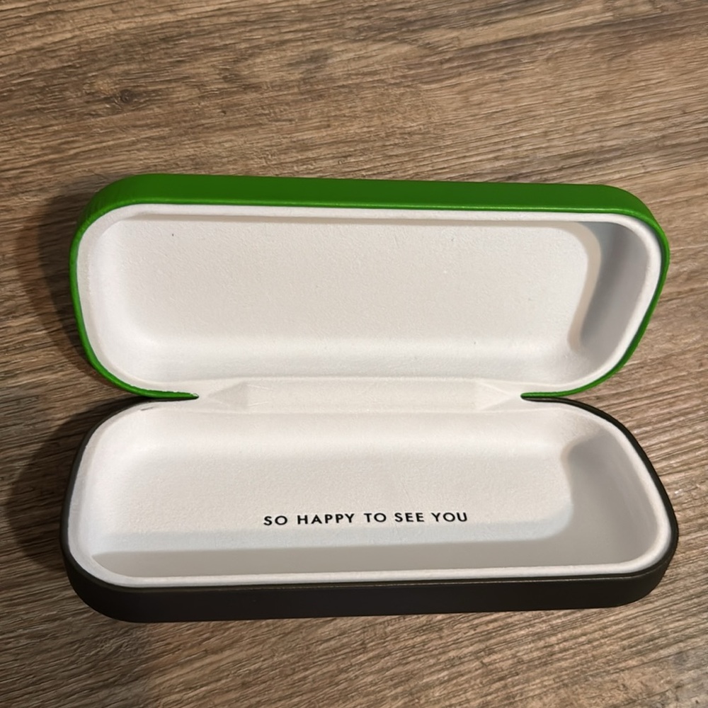 Kate Spade Vibrant Green Eyewear Case - Picture 3 of 3